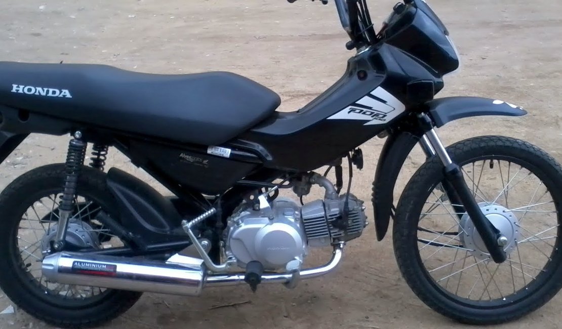 Dois homens têm motos roubadas por duplas de assaltantes em Arapiraca
