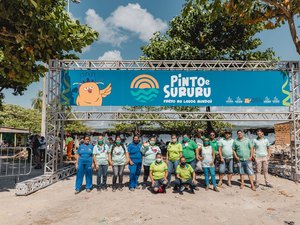 Ação ambiental da prefeitura tem frevo e cultura em coleta de resíduos na Lagoa Mundaú em Maceió