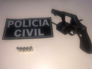 [Vídeo] PC prende assaltante acusado de ataque a vigilante em Usina 