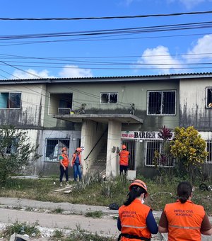 Políticos de AL se solidarizam às vítimas de explosão em prédio de Maceió