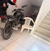 Oplit recupera motocicleta após rastreamento em condomínio de Maceió