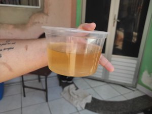 Maragogi: moradores do Carvão reclamam de esgoto e da qualidade da água