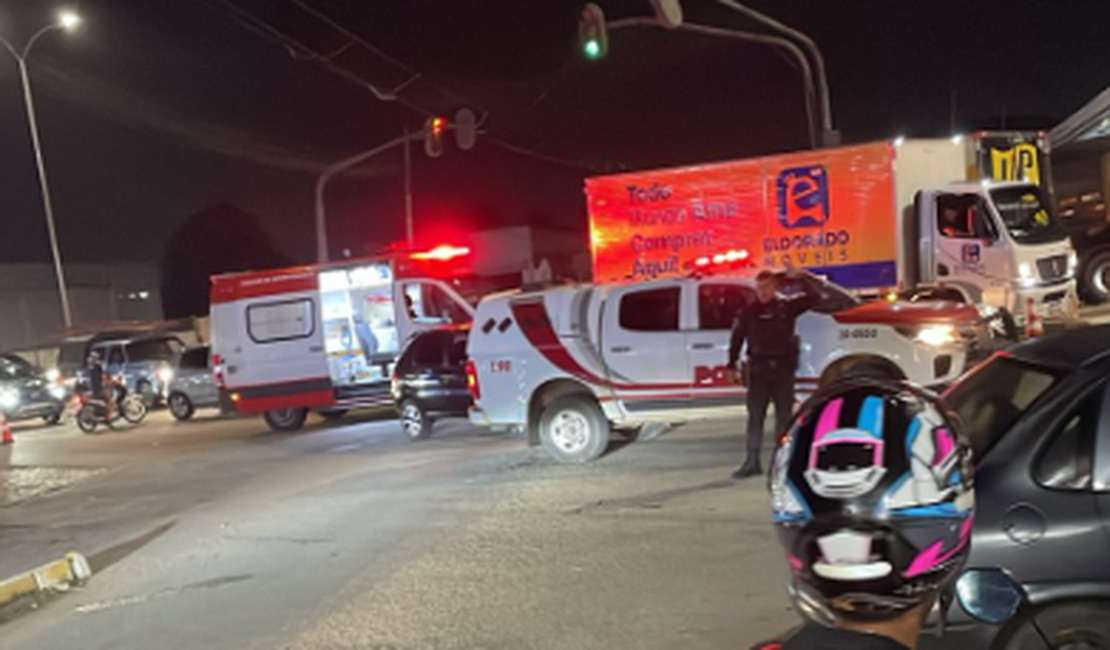 Acidente na rodovia AL-115 é registrado na noite desta quarta-feira (18), em Arapiraca