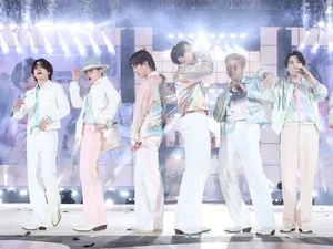 Fãs do BTS criam rede de atendimentos psicológicos gratuitos. Saiba mais