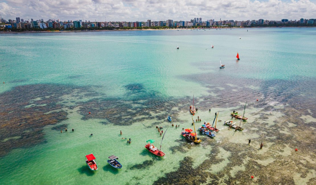 Investimento em promoção consolida turismo em Maceió e alta estação deve ser a melhor da história