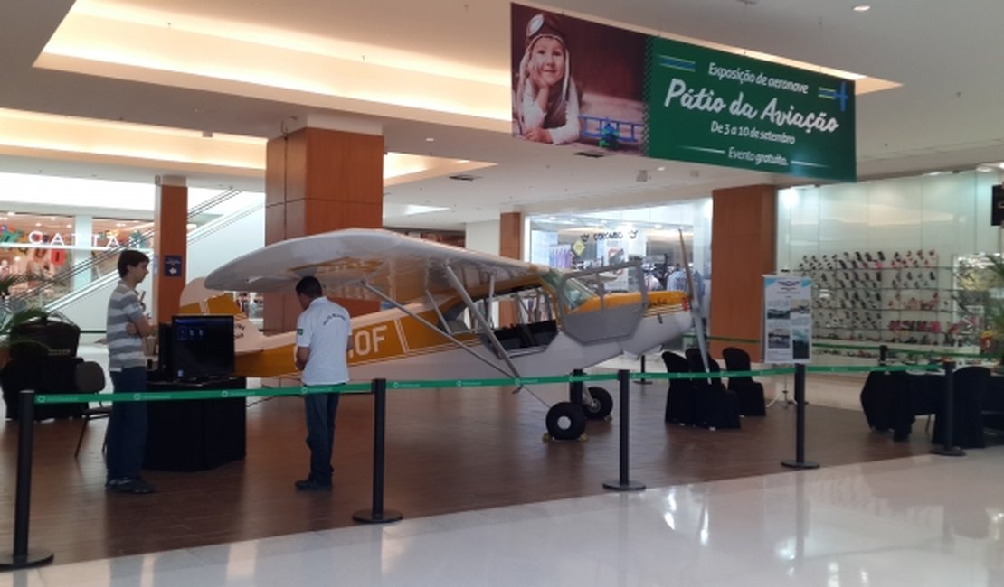 Exposição marca os 75 anos do Aeroclube de Alagoas