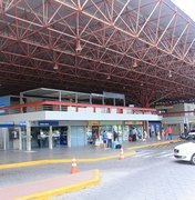 Foragido é preso dentro de ônibus em Maceió tentando embarcar para São Paulo