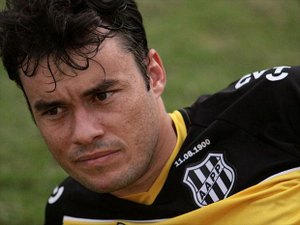 Ponte Preta mantém Renato Cajá para a temporada de 2015