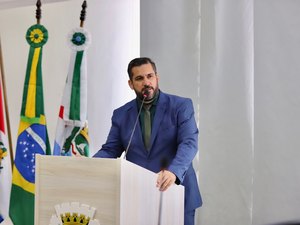 Leonardo Dias apresenta PL para instalação de sistema de desobstrução das galerias pluviais de Maceió