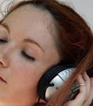 Saiba como evitar os problemas auditivos e prevenir a surdez