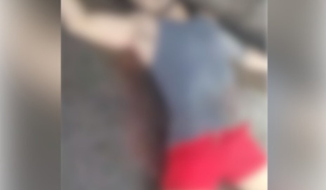 Briga entre vizinhos acaba com um deles esfaqueado até a morte em Maceió; polícia investiga caso