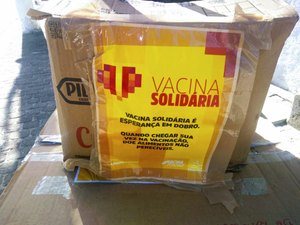 Vacina Solidária: maceioenses doam sete toneladas em alimentos