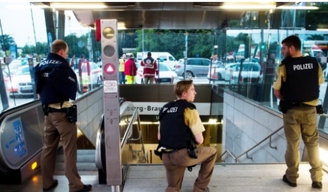 Tiroteio em shopping deixa nove mortos em Munique; polícia procura atiradores