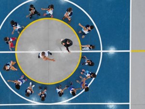 Prefeito Luciano Barbosa inaugura quadra poliesportiva do Residencial Agreste