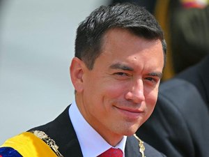 Presidente do Equador sofre tentativa de assassinato, diz governo