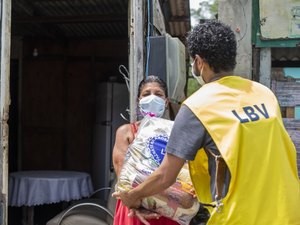 LBV conclui entrega de 13 toneladas em cestas de alimentos no Estado de AL