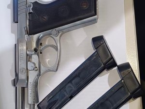 Polícia prende em flagrante autor de crime de homicídio e posse ilegal de arma de fogo