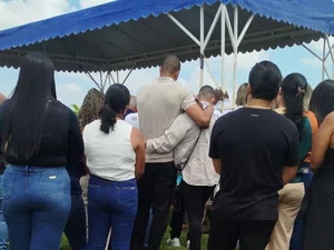 Irmão do ex-goleiro Dida é sepultado em Arapiraca após sofrer mal súbito