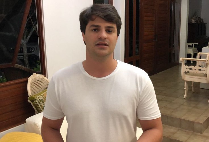 Passeando pelo ‘baixo-clero’ da ALE, deputado busca protagonismo em seu segundo mandato