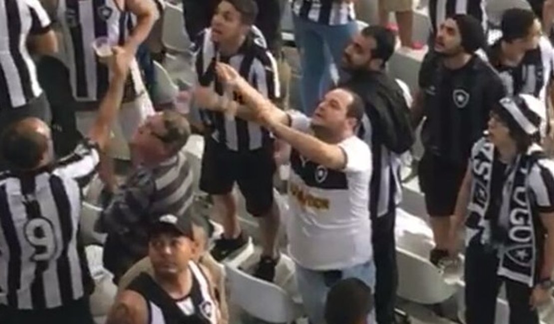 Injúria racial: Torcedor do Botafogo ofende familiares de Vinicius Júnior do Flamengo 