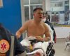 Vereador baleado em atentado promete honrar morte de assessor durante transferência para hospital