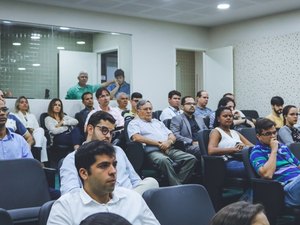 Conselheira do Ministério da Fazenda na Espanha participa de palestra em Alagoas