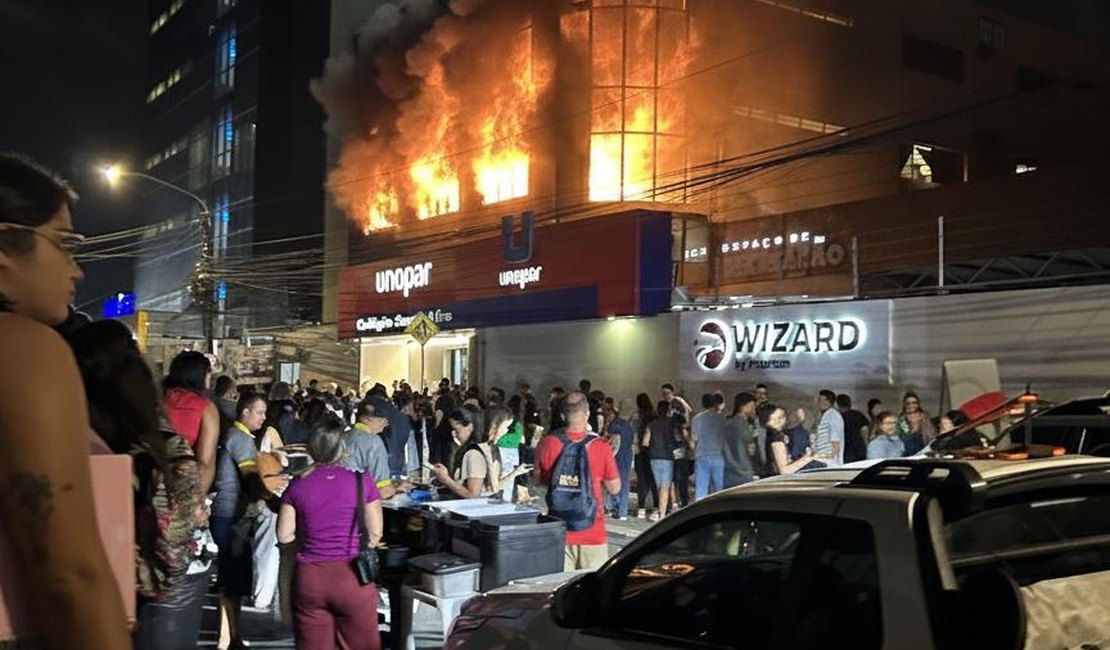 Fakenews criada com Inteligência Artificial sobre incêndio em faculdade causa alvoroço em Arapiraca