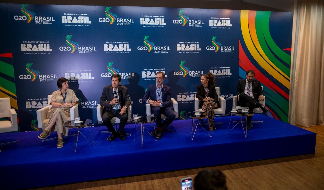 Governo digital, tema em debate no G20 em Maceió, já beneficia moradores da capital