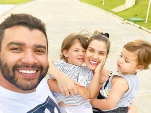 Andressa Suita nega que Gusttavo Lima esteja sem ver os filhos