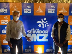 Ronaldo Lessa e representantes do PDT fazem ações a favor da população