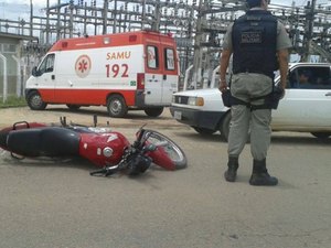 Colisão entre duas motocicletas deixa três feridos na AL-115