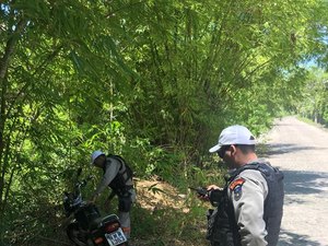 Policiais recuperam motocicleta roubada na parte alta da capital