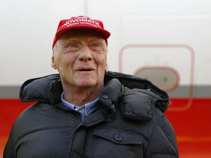 Morre, aos 70 anos, o tricampeão de F1 Niki Lauda