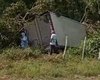 Caminhão bate em carro, perde controle e cai em ribanceira na Ladeira do Catolé