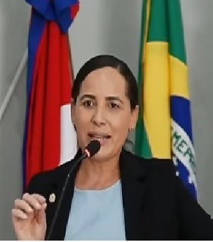 Vereadora que não é atendida por secretários municipais de São José da Tapera diz que não é besta, mas é brava