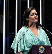 Mãe de JHC, Eudócia Caldas pode migrar para base de Lula no Senado; entenda