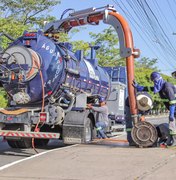 Prefeitura de Maceió realiza mutirão de limpeza de galerias na Avenida Fernandes Lima