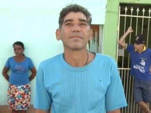 Homem enterrado reaparece em cidade do interior de Minas Gerais 