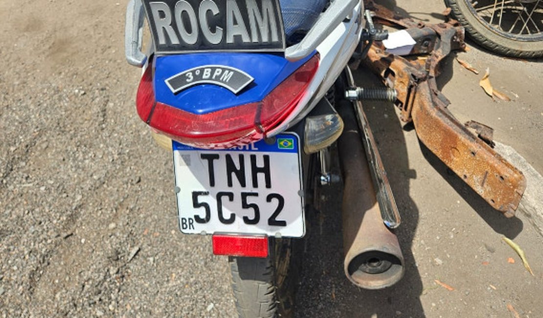 Polícia recupera moto com registro de furto em área de mata em Arapiraca