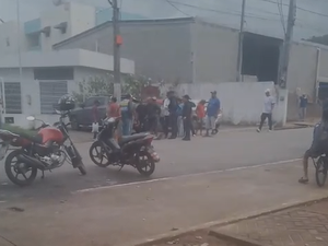 [Vídeo] Colisão entre carro e moto deixa uma pessoa ferida em Palmeira dos Índios