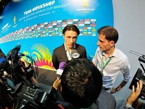 Técnico da Croácia vê pênalti 'ridículo' e teme que Copa vire 'circo'