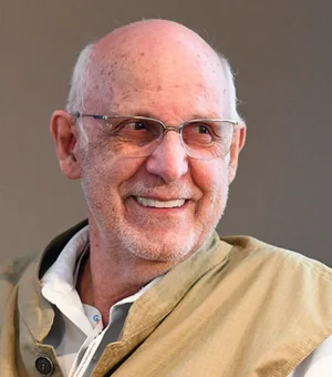 Mais um: Comissão da ALE aprova título de cidadão alagoano ao Padre Júlio Lancelotti