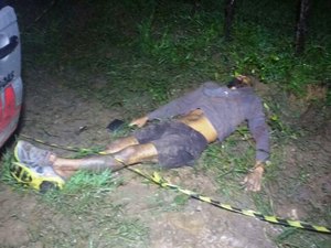 [Vídeo] Troca de tiros resulta em duas mortes no Agreste alagoano