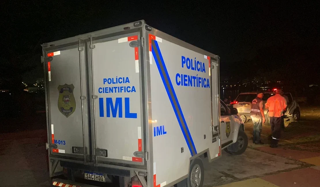 Duas pessoas são mortas a tiros por homens em carro no bairro do Vergel do Lago