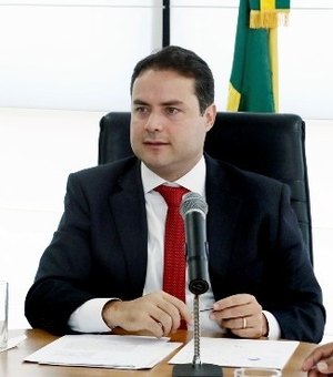 Renan está entre governadores contra o impeachment de Dilma