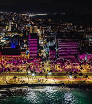 Cartões postais e viadutos de Maceió são iluminados em campanha contra câncer de mama