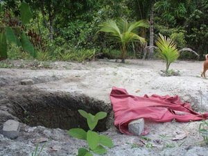 Criança de três anos morre afogada após cair em cacimba