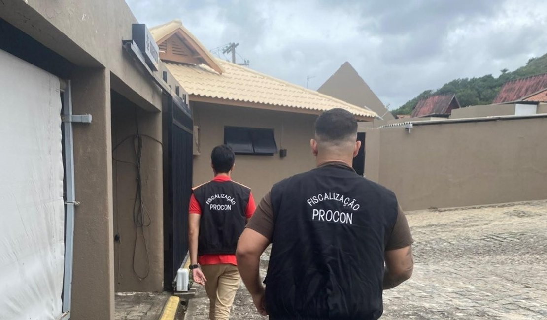 Procon Maceió fiscaliza motéis da capital para o Dia dos Namorados
