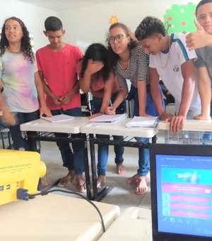 Arapiraca amplia tecnologia educacional e coloca jovens como protagonistas do aprendizado