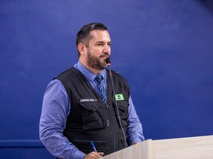 Leonardo Dias volta a denunciar falta de regulação de pacientes nas UPAs